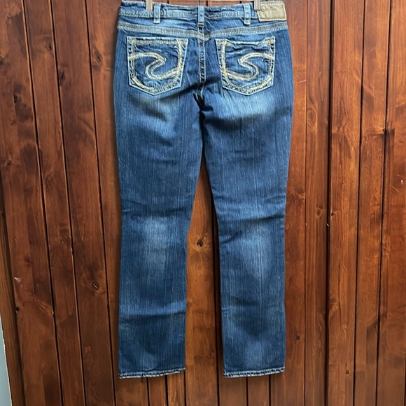 Silver Jeans. Style Aiko - Picture 2 of 8